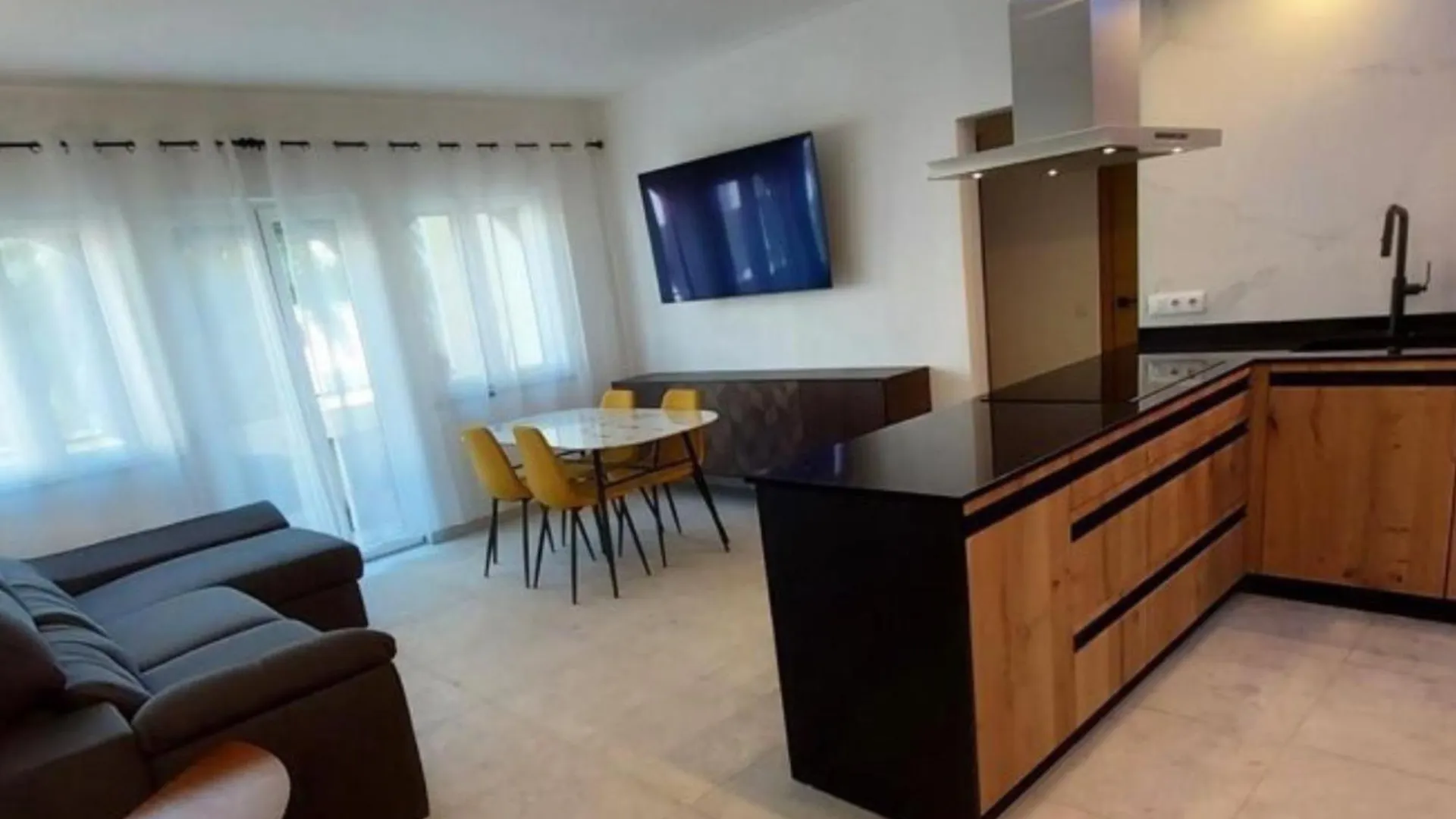 Апартаменты Clube Alvorferias T3 - 212 - Vista Piscina E Mar  Алвор